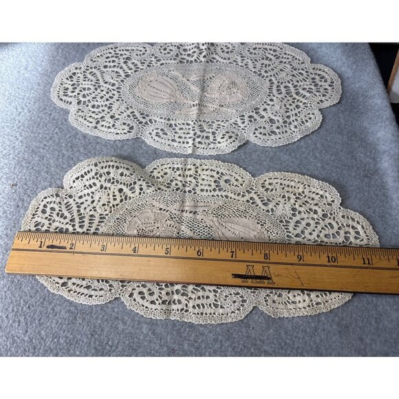 Vintage Crochet Oval Lace Doilies Set Of 2 Handcrafted Decorative Table Linens I - Picture 5 of 9